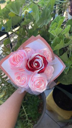 Ribbon Rose Bouquets (read description)
