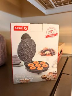 Dash Express Mini Donut Maker
