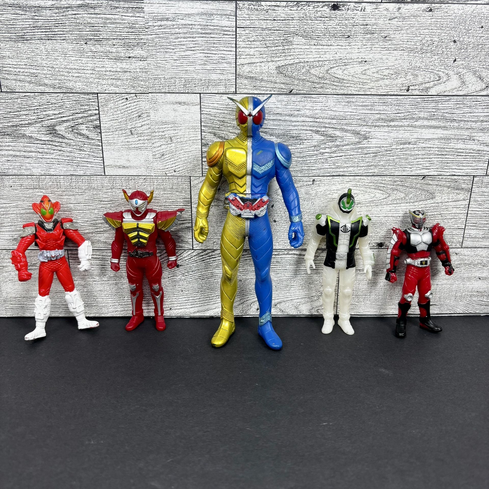 Kamen Rider PVC Soft/Hard Vinyl Figure BANDAI Japanese JAPAN Very Rare lot of 5