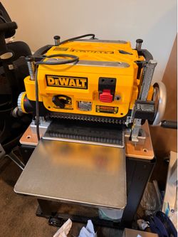 Dewalt DW735 13" Planer + DW7350 Stand + Wixey WR510 Digital Gauge — Bundle