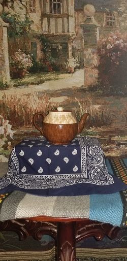 TEA POT