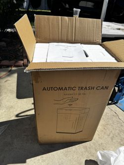 18.5 Gallon Automatic Trash Can Black