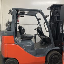 2019 Toyota Forklift 8FGC35U-BCS 8000 LB CAP