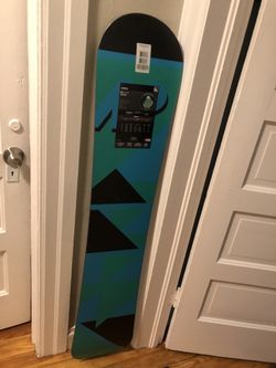 K2 Siren Snowboard 146 cm for Sale in Denver, CO - OfferUp