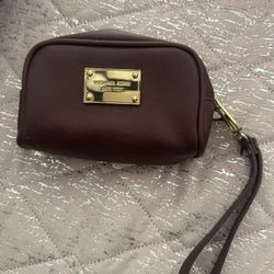 Michael Kors Wine Travel Wristlet Detachable Strap Clutch Makeup Bag 