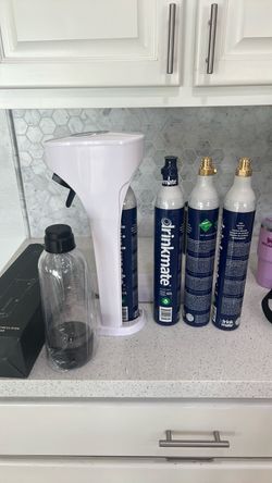 Drink Mate CO2 Sparkling Drink Maker