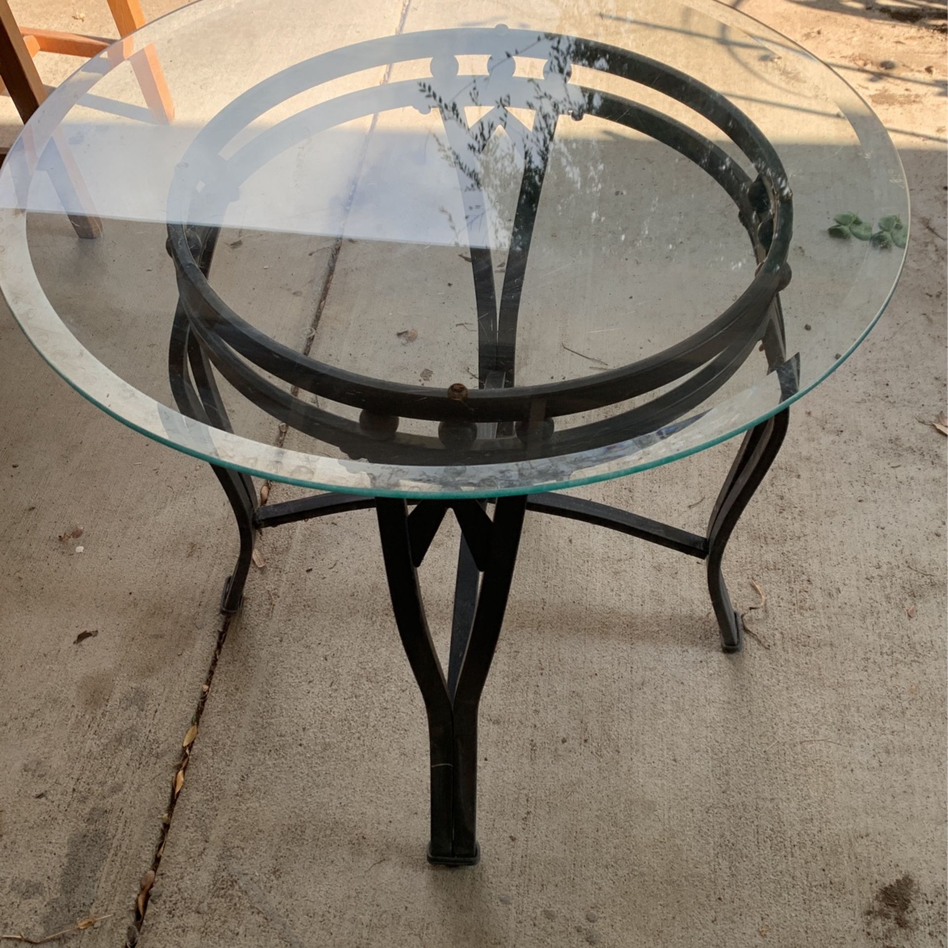 Glass Outdoor/indoor Coffee Table