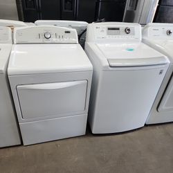 Kenmore And LG Washer And Dryer Set 
