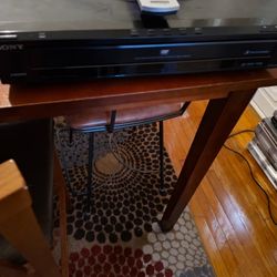 Yamaha 5 Disc DVD Player With Remote