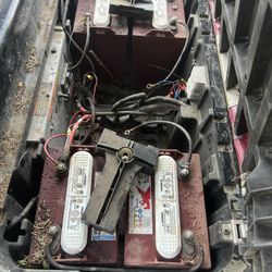 Golf Cart 8 V Trojan 4 Batteries 