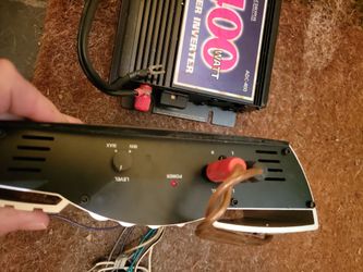 80 W Amplifier/400 Watt Power Inverter