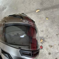 Motorcycle helmet GMax