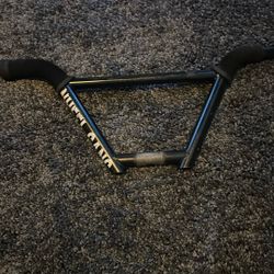 Two Wheel Gand Bars Black