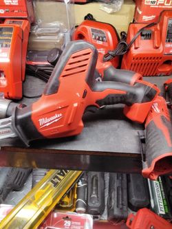 MILWAUKEE M18 CORDLESS HACK SAW