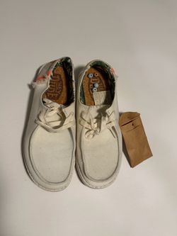 Shoes hey dude