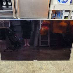Samsung 60” flatscreen television $160 OBO