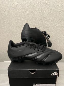 Predator CLUB FxG / Men’s 9.5 / New w/ box