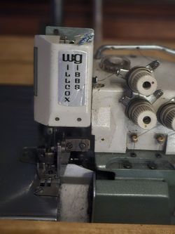 Industrial Sewing Machine Overlock
