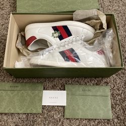 Gucci “Anchor” Sneakers 