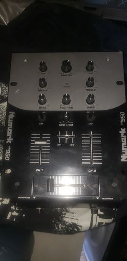 Numark DM950 2-channel DJ mixer