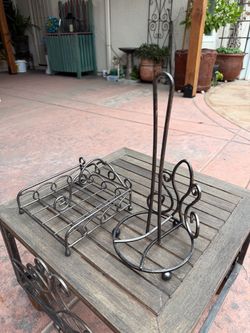 Paper Towel holder & Napkin Holder