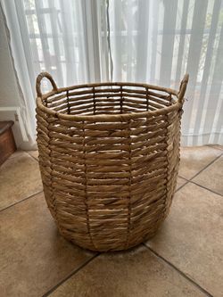 Floor Basket