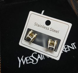 Aretes Gold Y Blanco 