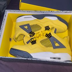 Air Jordan 4 Retro ‘Lightening’ 2021 Yellow for Sale