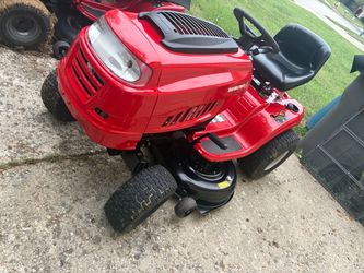 Very clean Riding mower