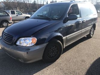 2005 Kia Sedona 80 k miles