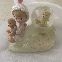 Precious Moments Figures