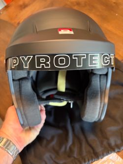 Pyrotect Open Face SA2020 Helmet – Never Used