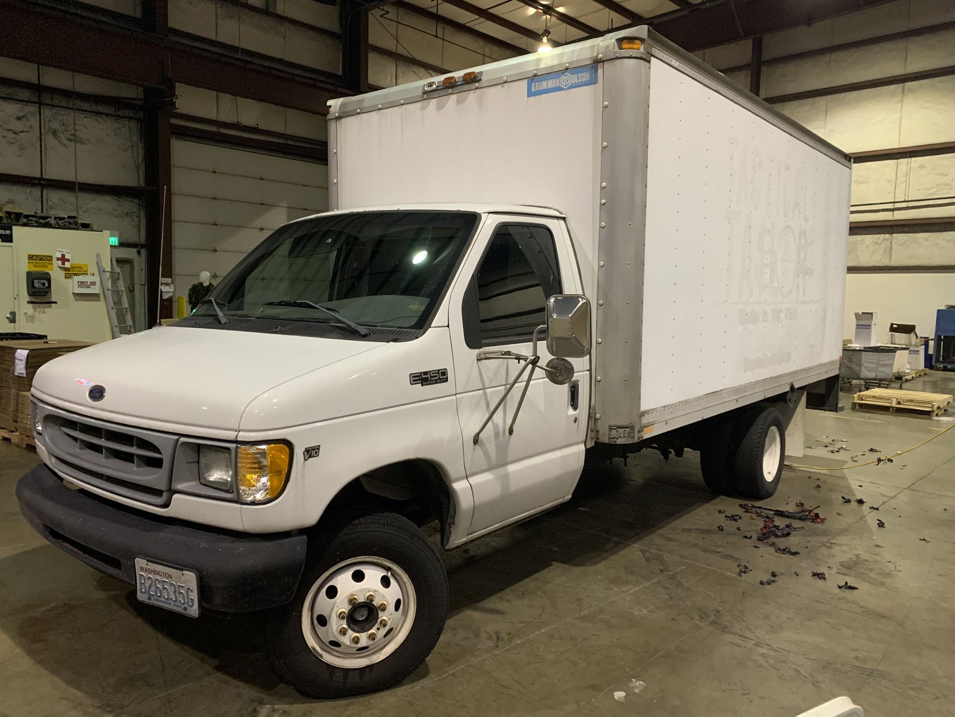 2000 Ford E450 Econoline Cutaway