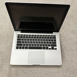 MacBook Pro 13”