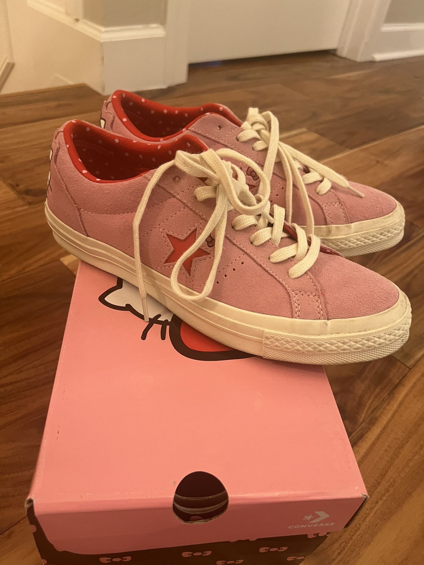 Never Worn Brand New With Box Hello Kitty Converse