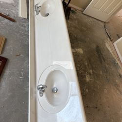 Double Bathroom Sink 