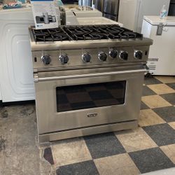 Viking Gas Stove 36’