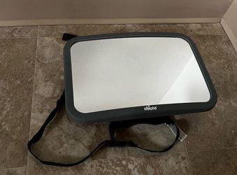 Chicco Universal Shatterproof Backseat Baby Mirror Mom Watch Child