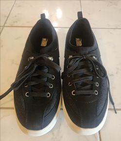 Drew Men's Buzz sneakers in black flannel with a contrast white sole Size 45 Men's