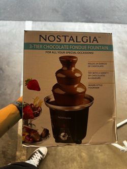Chocolate fountain