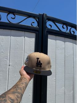 LA hat