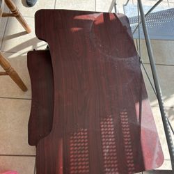 Adjustable Computer Table