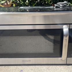 Frigidaire over-the-range Model FFMV164LSA. 