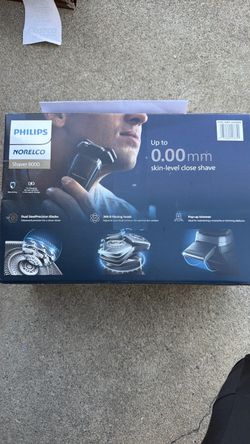 Philips Norelco Shaver 8000