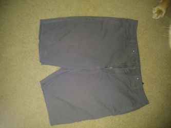 Like new mens oneil shorts. Size 31 worn 3 times.