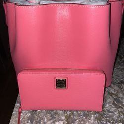 NWT Dooney & Bourke Large Brenna & Wallet