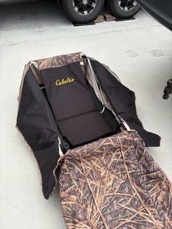 Title: Cabela's Mobile 1 Style Lightweight Backpack Layout Blinds - Like New (Set of 2)