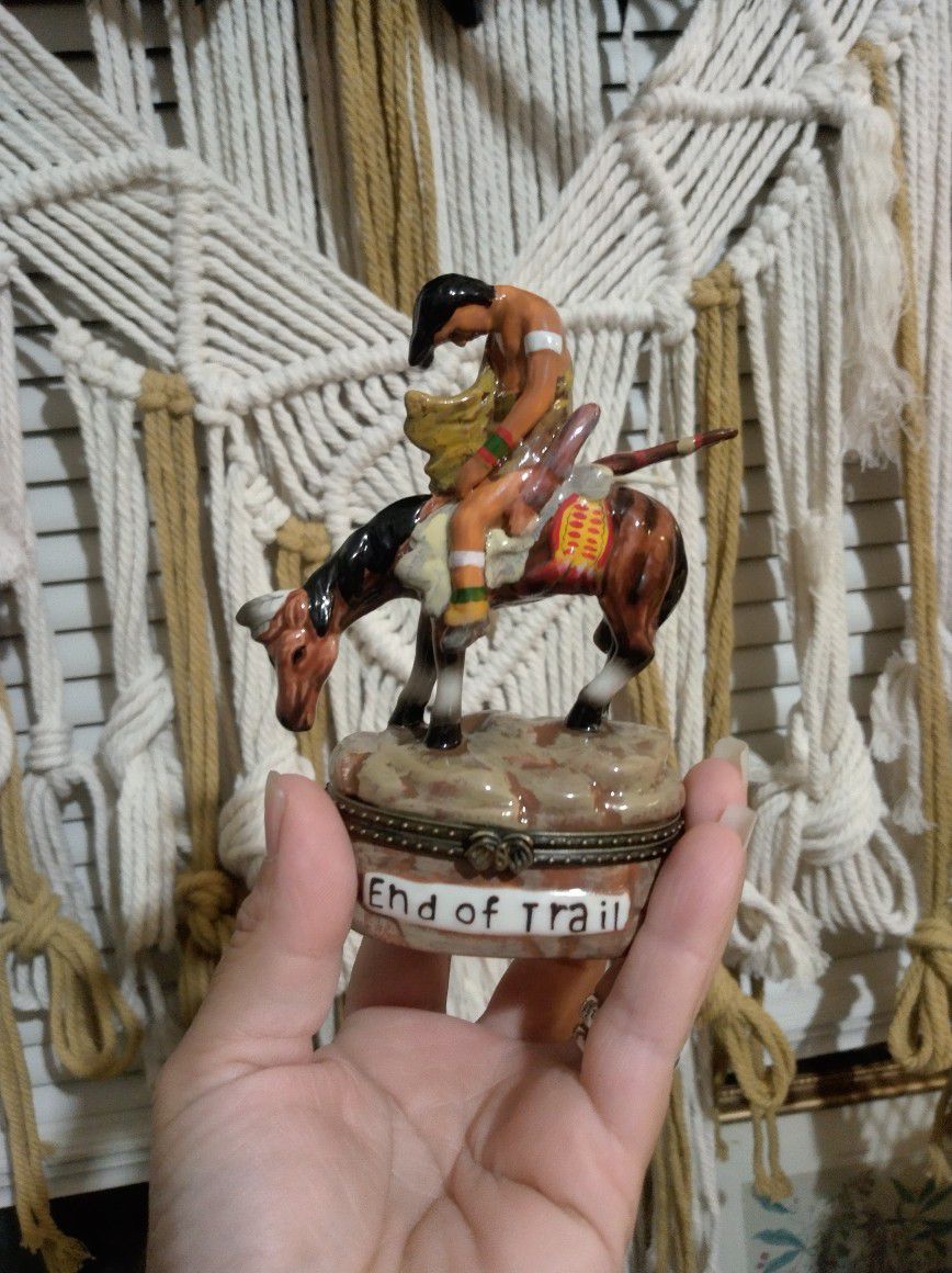 Small Porcelain Indian Trinket Casket With Miniature Chief