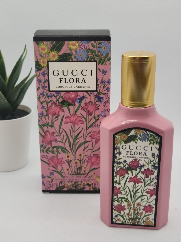 Gucci
Flora Gorgeous Gardenia Eau de Parfum
1.6 fl