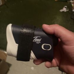 Blue tees range finder 